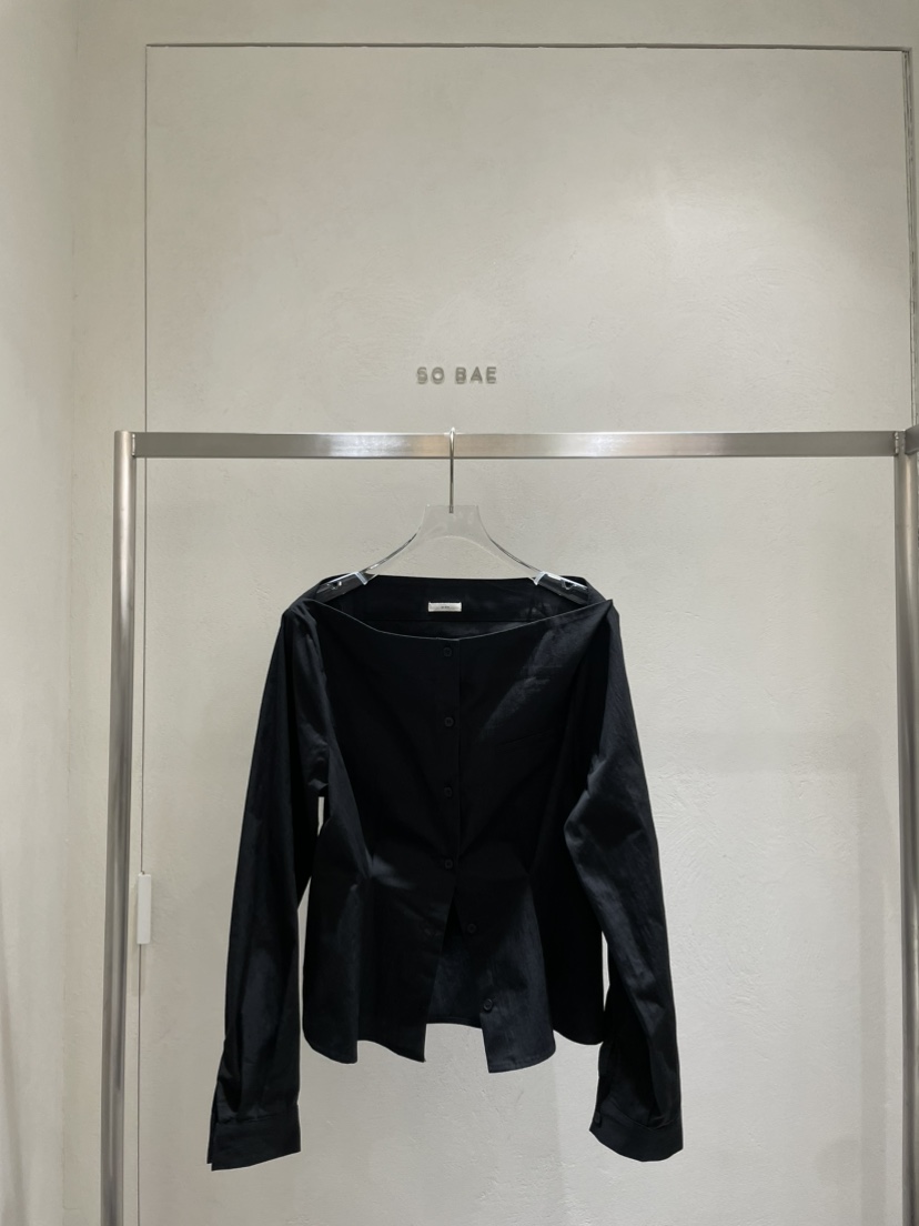 空東大門㊣直郵女裝新款時尚熱賣25秋冬人氣襯衫蕾絲衫船領SO BAE襯衫/蕾絲衫圖色3