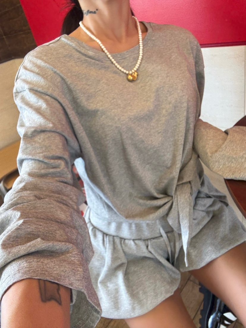 ABBEYLEE韓國代購㊣女裝新款休閑職業時尚人氣推薦25秋冬長袖T恤ABBEYLEE長袖T恤