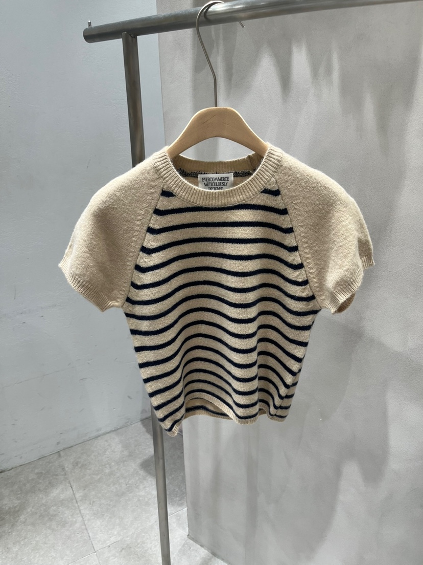 EVERCOMMERCE METICULOUSLY DESIGNED東大門㊣代購女士新品人氣針織衫EVERCOMMERCE METICULOUSLY DESIGNED針織衫