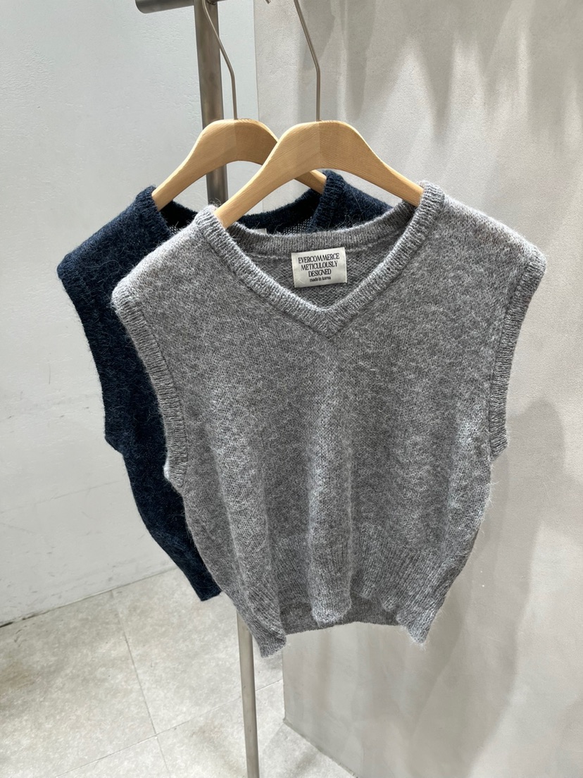 EVERCOMMERCE METICULOUSLY DESIGNED韓國直郵㊣女士新款真品吊帶背心EVERCOMMERCE METICULOUSLY DESIGNED吊帶/背心