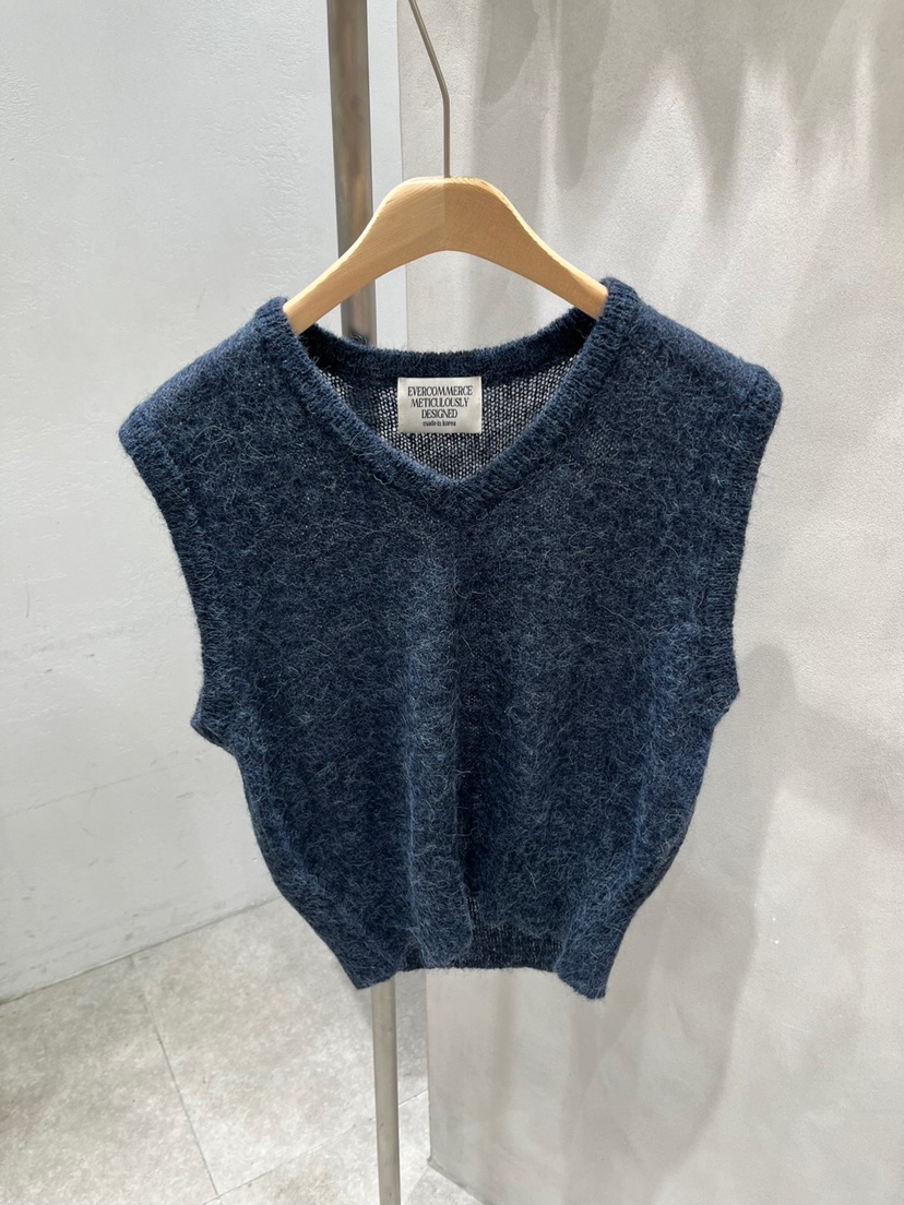 EVERCOMMERCE METICULOUSLY DESIGNED韓國直郵㊣女士新款真品吊帶背心EVERCOMMERCE METICULOUSLY DESIGNED吊帶/背心圖色2