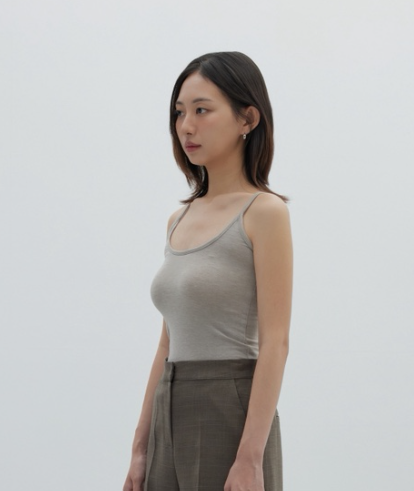 LE-PPL東大門㊣代購女士新品推薦人氣25秋冬真品熱賣吊帶背心LE-PPL吊帶/背心圖色2