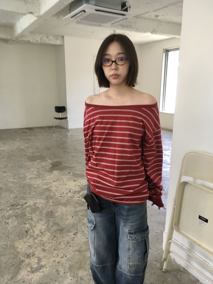 CEDARWOOD韓國直郵㊣女士新品時尚真品推薦人氣長袖T恤露肩CEDARWOOD長袖T恤