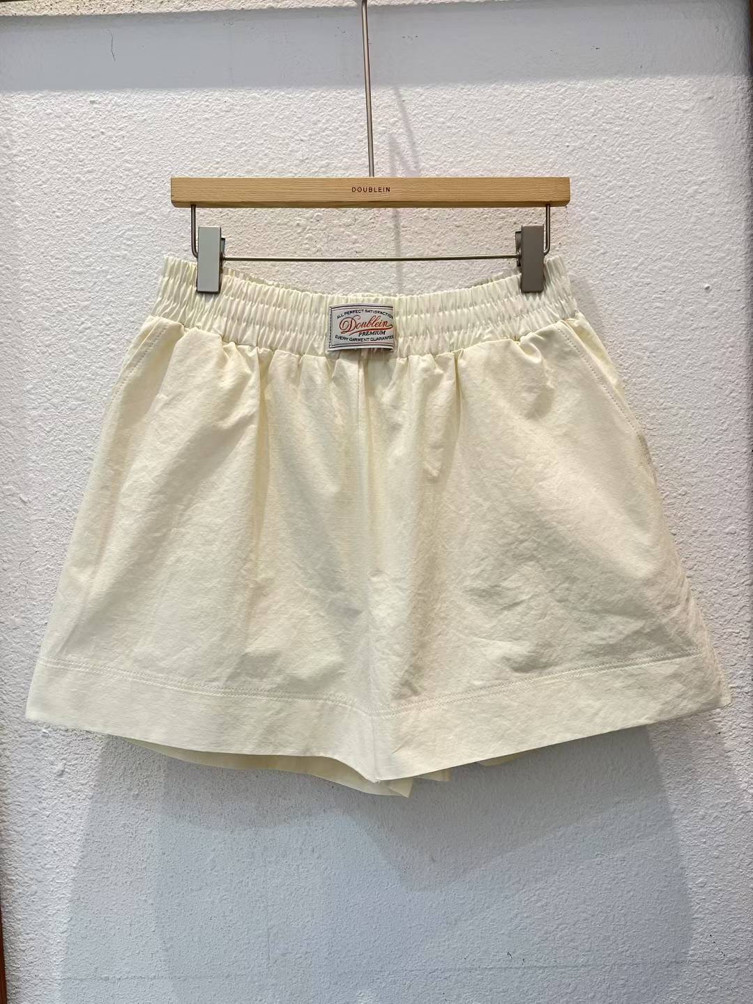DOUBLEIN韓國直郵㊣女裝新品熱賣25秋冬真品推薦時尚職業短褲DOUBLEIN短褲圖色1