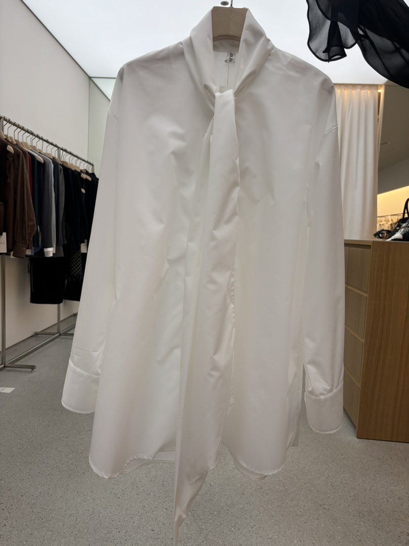 JUJU東大門㊣代購女裝新品時尚25秋冬真品人氣熱賣襯衫蕾絲衫JUJU襯衫/蕾絲衫