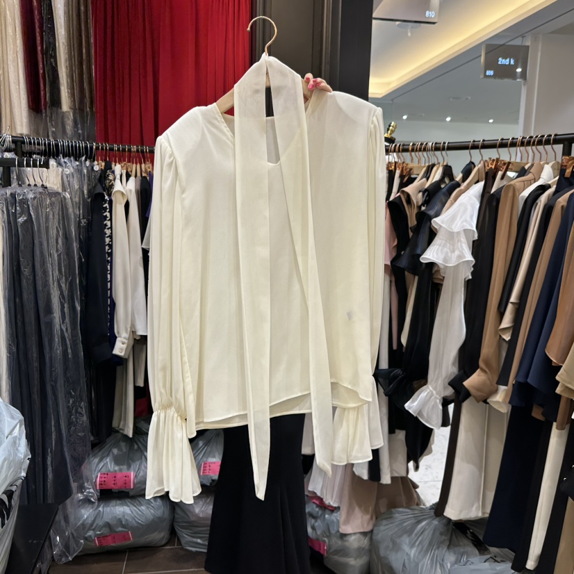HERISH-HAUTE東大門㊣直郵女士新品休閑時尚襯衫蕾絲衫含脖帶HERISH-HAUTE襯衫/蕾絲衫圖色1