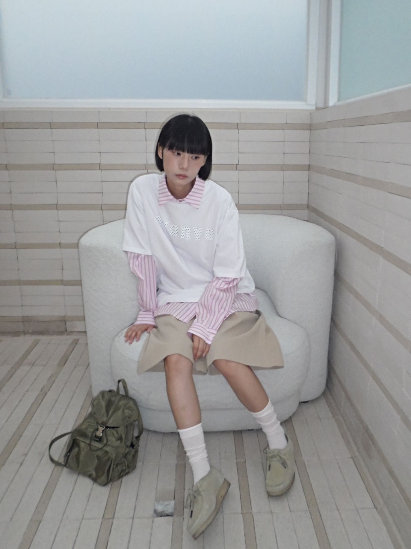 CCW東大門㊣直郵女士新款熱賣人氣推薦真品休閑職業襯衫蕾絲衫CCW--NYUNYU襯衫/蕾絲衫
