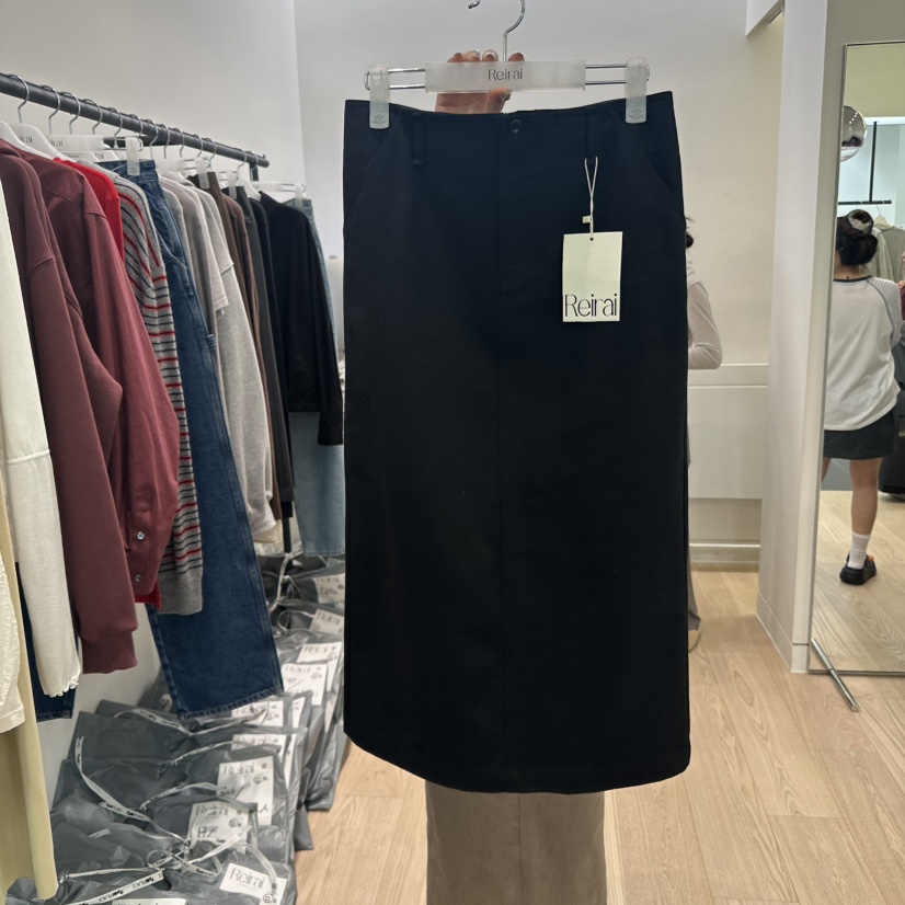 REIRAI東大門㊣實拍女裝新款時尚真品人氣熱賣25秋冬休閑長裙Reirai長裙圖色2