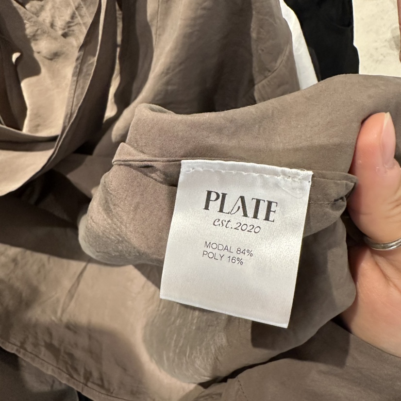 PLATE東大門㊣實拍女士新款25秋冬時尚人氣熱賣推薦襯衫蕾絲衫PLATE襯衫/蕾絲衫