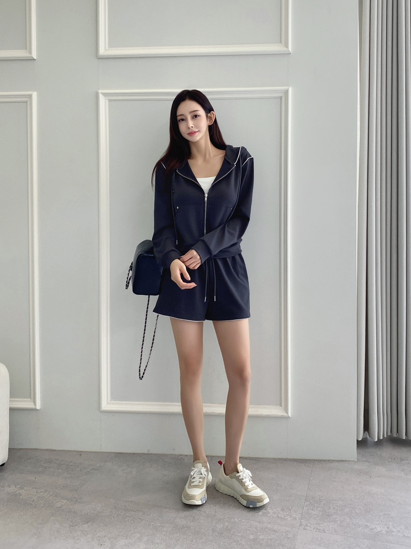 CLOTH東大門㊣實拍女裝新品熱賣人氣時尚套裝連帽拉鏈衫套裝CLOTH套裝