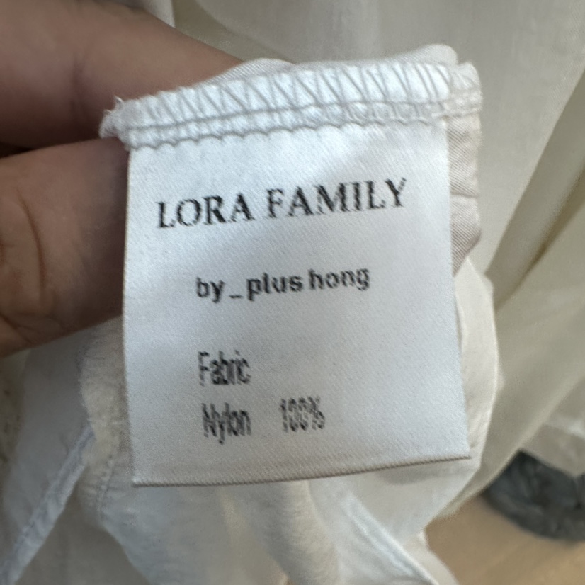 PLUS HONG-P韓國直郵㊣女士新品推薦真品人氣休閑襯衫蕾絲衫LORA FAMILY/PLUS HONG襯衫/蕾絲衫