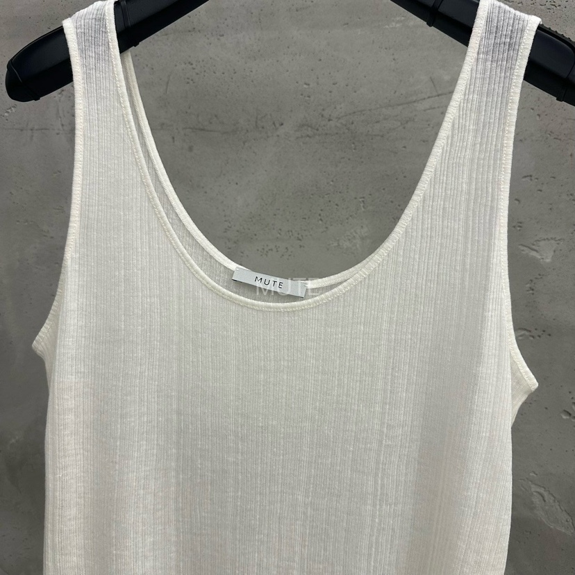 MUTE-P東大門㊣直郵女士新品真品熱賣推薦時尚職業吊帶背心MUTE吊帶/背心