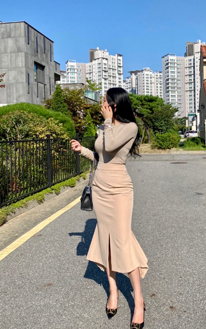 EIGHTGLOW韓國代購㊣女士新品推薦職業25秋冬時尚半身裙中短裙EIGHTGLOW半身裙/中短裙