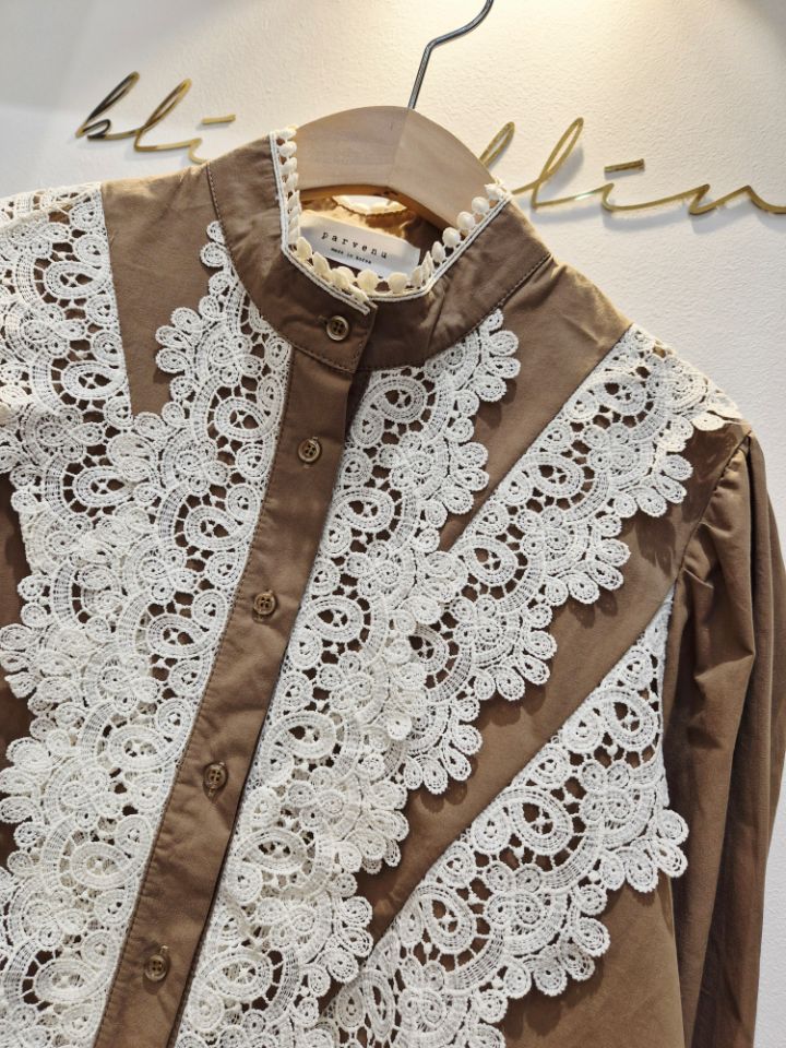 BLING BLING-S東大門㊣直郵女士新品25秋冬襯衫蕾絲衫蕾絲BLING BLING-S襯衫/蕾絲衫