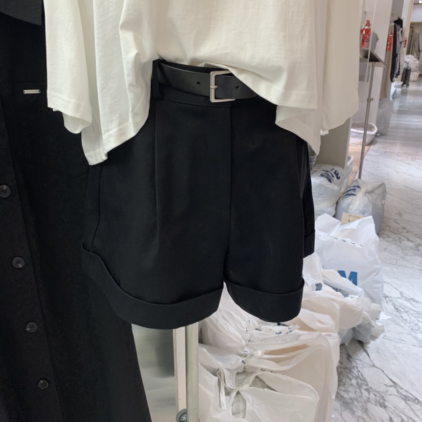 PLEASURE韓國代購㊣女士新款休閑25秋冬熱賣真品短褲不含腰帶PLEASURE短褲圖色2