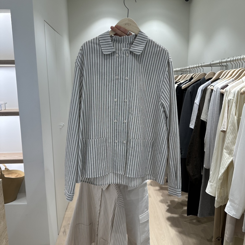 LIFFEY東大門㊣實拍女裝新品人氣真品熱賣推薦襯衫蕾絲衫條紋LIFFEY襯衫/蕾絲衫圖色1