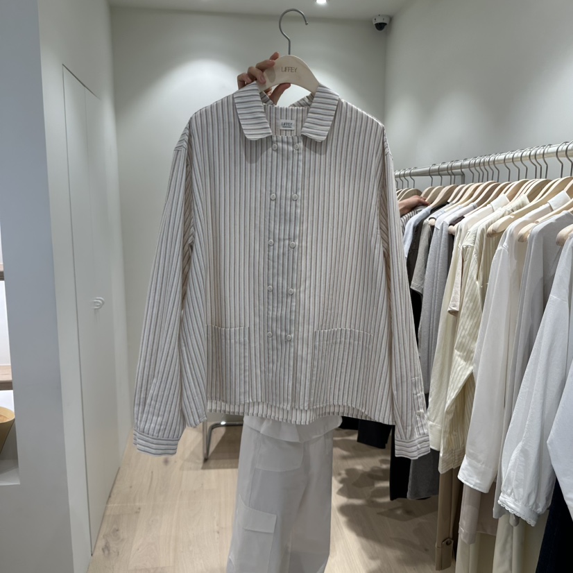 LIFFEY東大門㊣實拍女裝新品人氣真品熱賣推薦襯衫蕾絲衫條紋LIFFEY襯衫/蕾絲衫圖色2