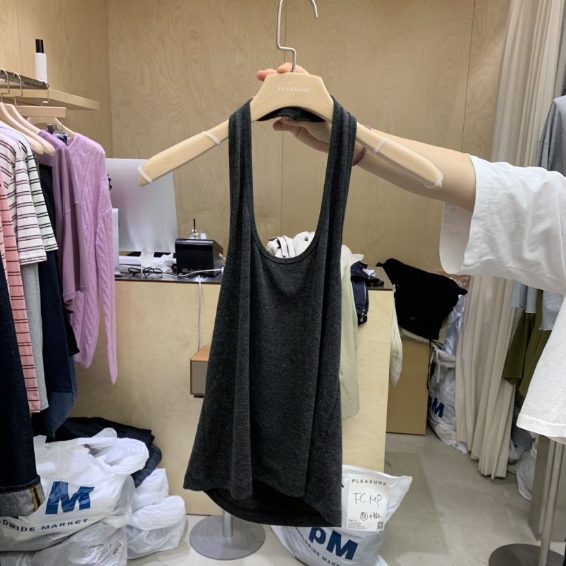 PLEASURE東大門㊣直郵女裝新品休閑推薦真品時尚人氣吊帶背心PLEASURE吊帶/背心圖色2