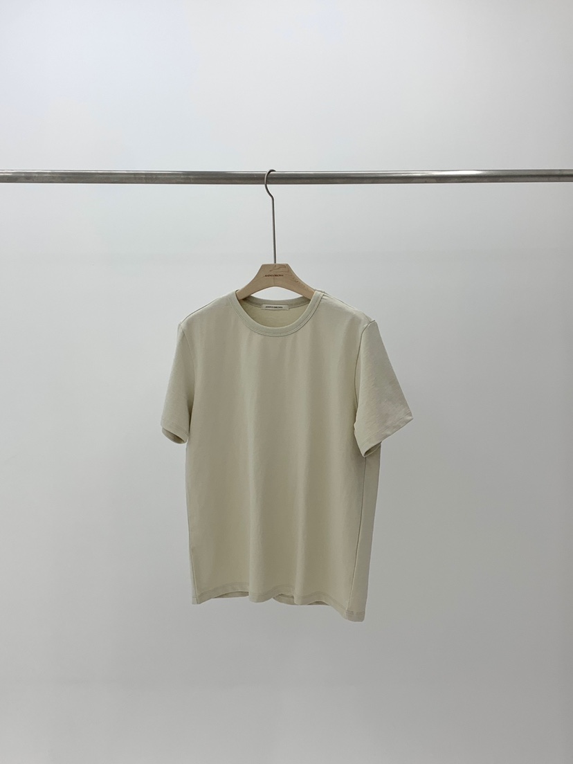 ANDYOUBROWN韓國代購㊣女裝新品時尚職業推薦熱賣休閑真品T恤ANDYOUBROWNT恤圖色2