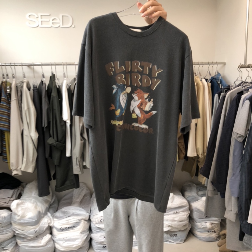 LEESEED-A韓國代購㊣女裝新款25秋冬時尚人氣熱賣真品職業T恤SEeD/LEESEEDT恤圖色2