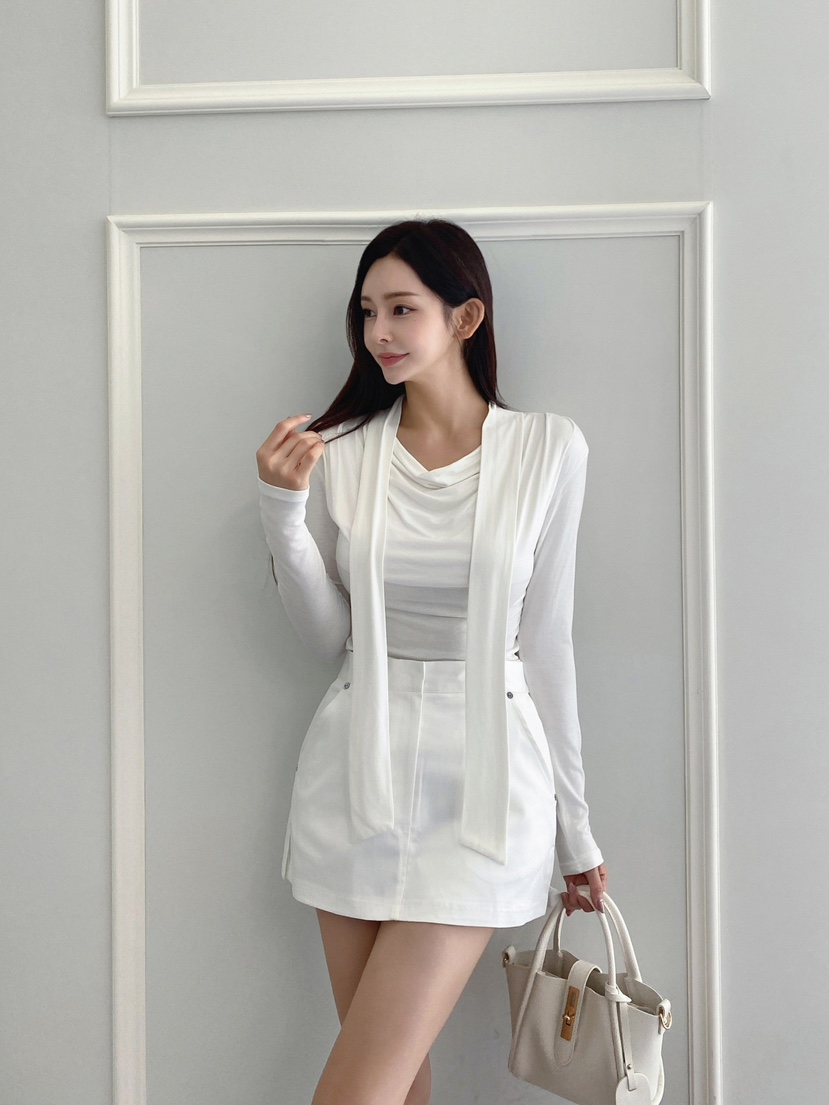 CLOTH韓國直郵㊣女士新款人氣25秋冬職業休閑時尚推薦長袖T恤CLOTH長袖T恤