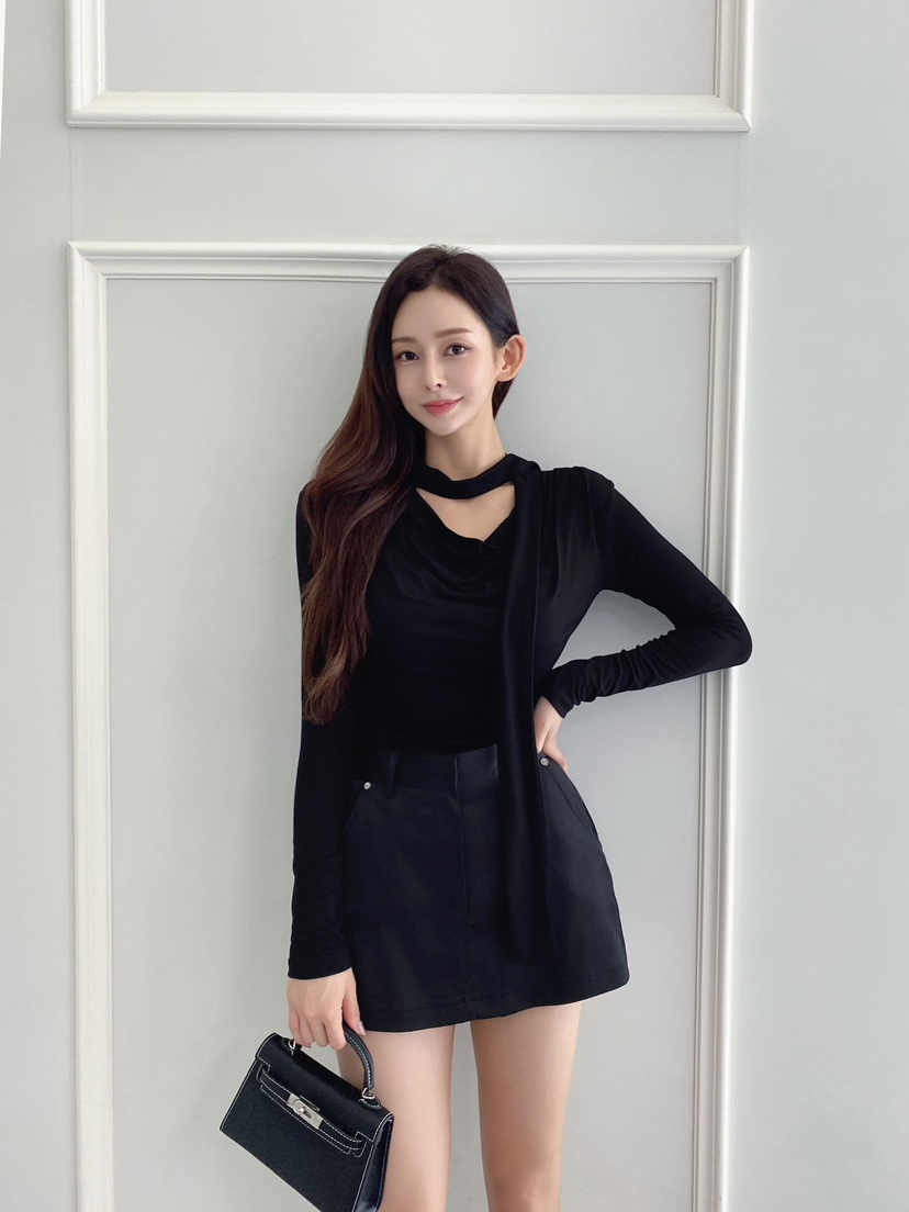 CLOTH韓國直郵㊣女士新款人氣25秋冬職業休閑時尚推薦長袖T恤CLOTH長袖T恤圖色2