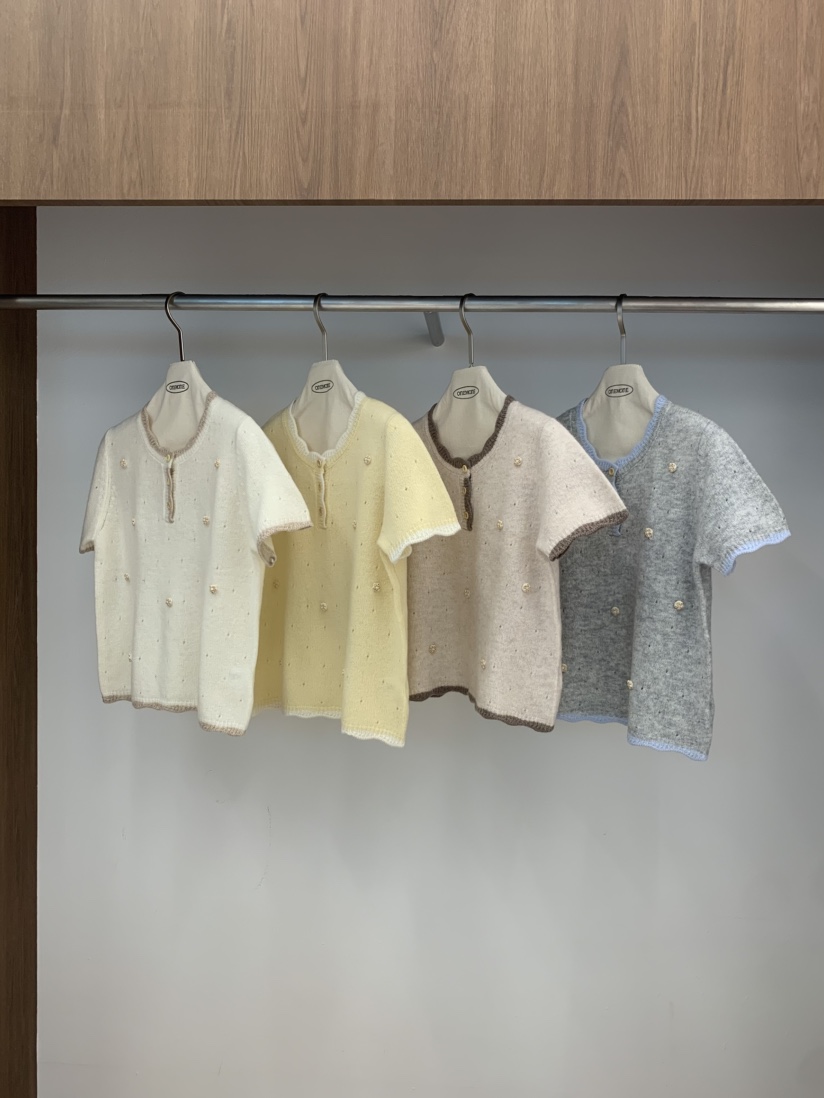 ONE MONE韓國代購㊣女士新品真品熱賣時尚推薦針織衫刺繡花朵ONE MONE針織衫