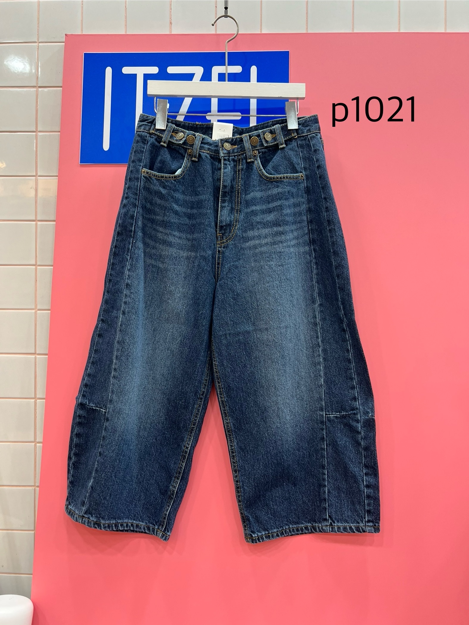 ITZEL韓國直郵㊣女裝新款時尚推薦真品職業休閑人氣25秋冬牛仔褲ITZEL牛仔褲