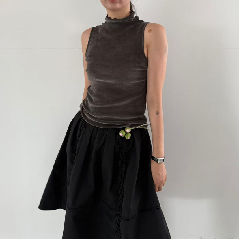 OLI SEOUL韓國直郵㊣女裝新品推薦人氣熱賣吊帶背心天鵝絨OLI SEOUL吊帶/背心