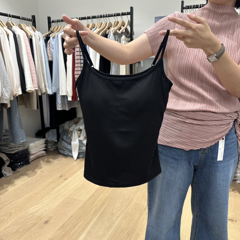 M.G.N韓國代購㊣女士新品25秋冬推薦人氣職業真品吊帶背心MAGNET吊帶/背心圖色2