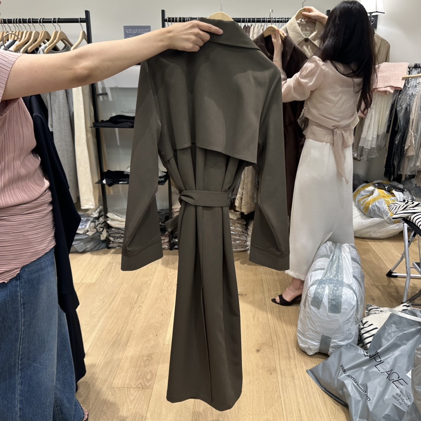 M.G.N東大門㊣實拍女士新品25秋冬熱賣人氣長款風衣含腰帶MAGNET長款風衣