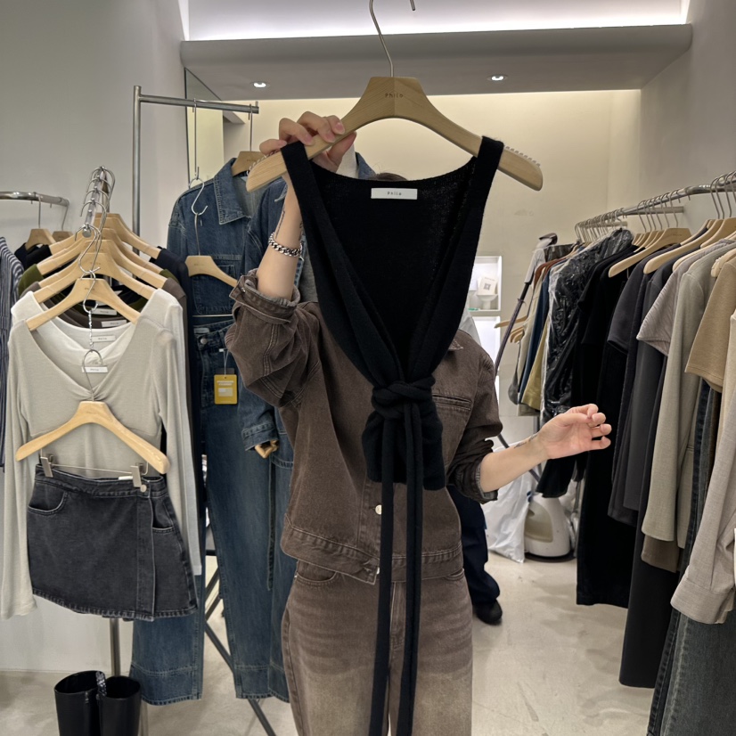 PHILO韓國直郵㊣女裝新品職業人氣25秋冬吊帶背心不含內搭浣熊PHILO吊帶/背心圖色3