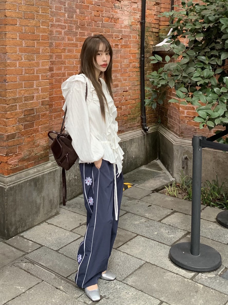 BERTHA東大門㊣代購女士新款時尚人氣25秋冬休閑襯衫蕾絲衫BERTHA襯衫/蕾絲衫