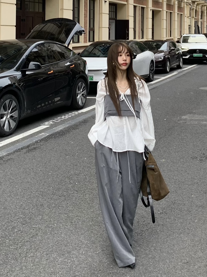 BERTHA東大門㊣代購女士新款25秋冬真品職業人氣襯衫蕾絲衫BERTHA襯衫/蕾絲衫