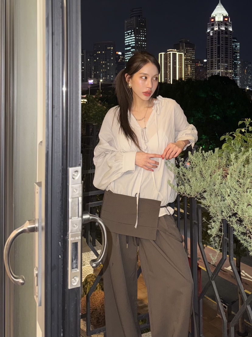 BERTHA東大門㊣代購女士新款25秋冬真品職業人氣襯衫蕾絲衫BERTHA襯衫/蕾絲衫