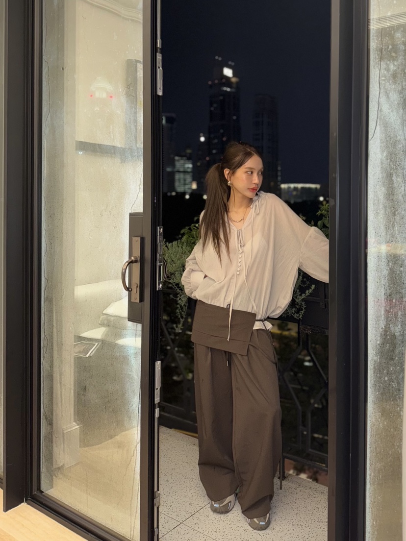 BERTHA東大門㊣代購女士新款25秋冬真品職業人氣襯衫蕾絲衫BERTHA襯衫/蕾絲衫