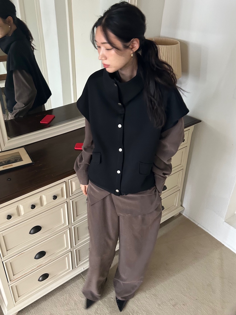 ME MO東大門㊣直郵女士新品真品人氣時尚推薦馬甲不含內搭ME MO馬甲