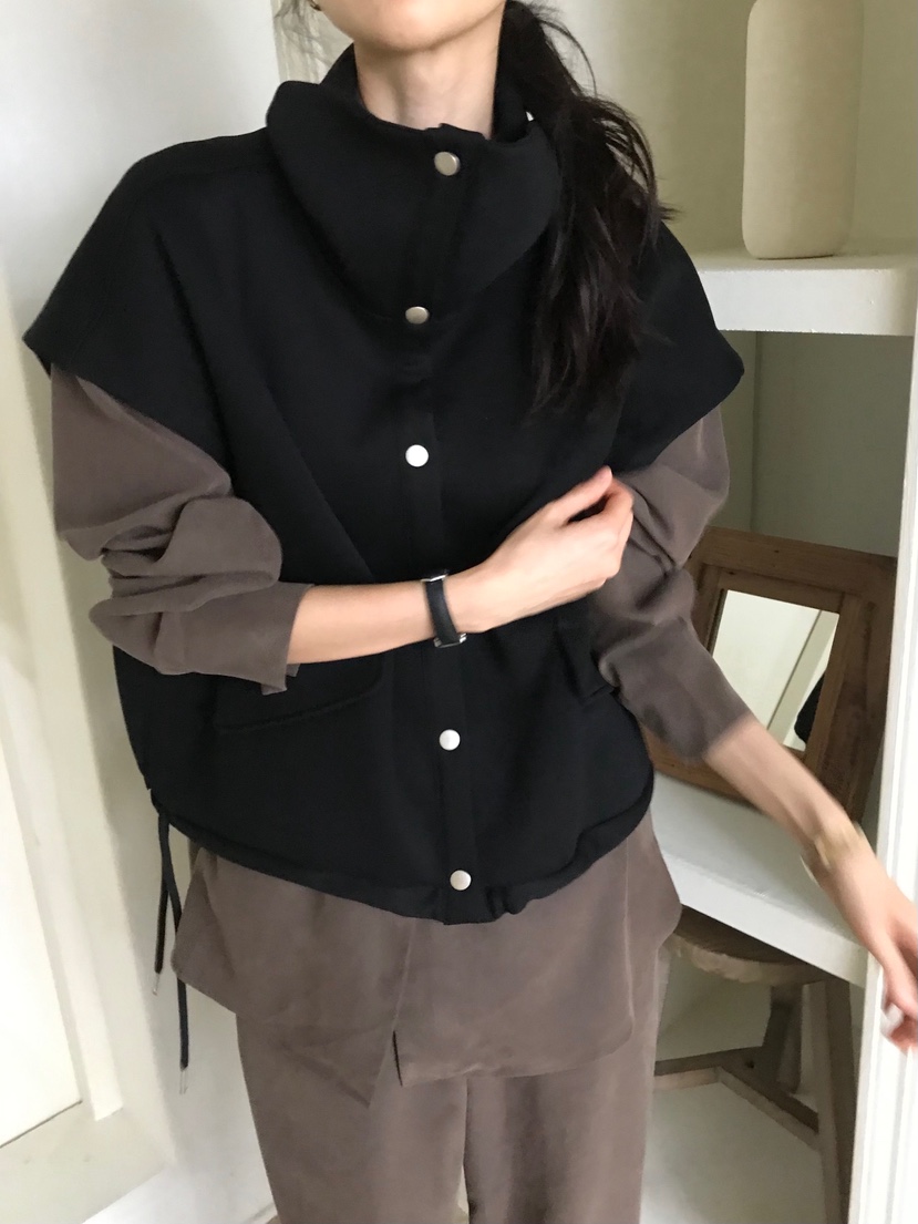 ME MO東大門㊣直郵女士新品真品人氣時尚推薦馬甲不含內搭ME MO馬甲