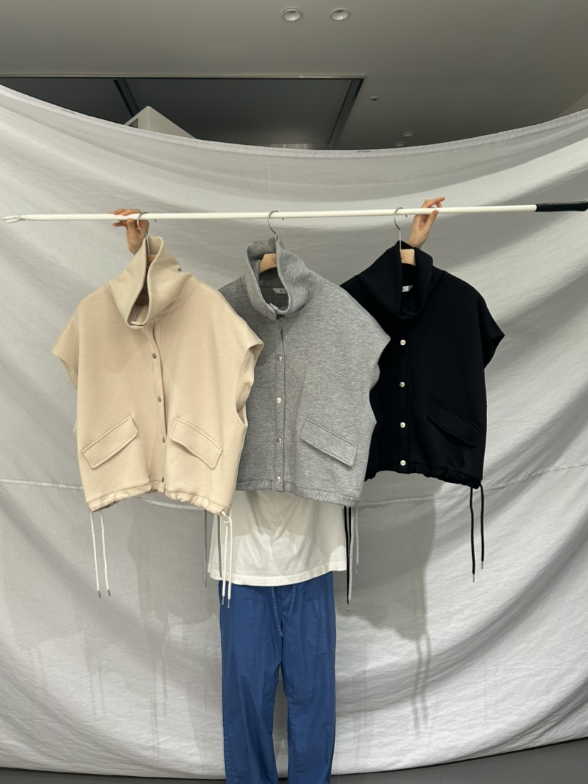 ME MO東大門㊣直郵女士新品真品人氣時尚推薦馬甲不含內搭ME MO馬甲