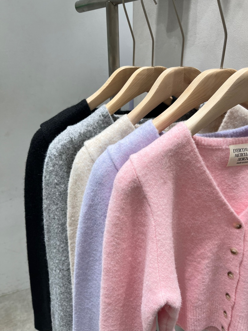 EVERCOMMERCE METICULOUSLY DESIGNED東大門㊣實拍女裝新品推薦針織衫羊毛短款開衫EVERCOMMERCE針織衫