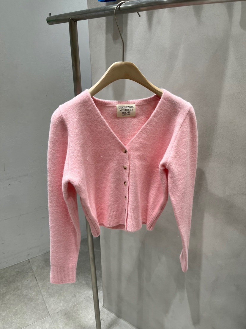 EVERCOMMERCE METICULOUSLY DESIGNED東大門㊣實拍女裝新品推薦針織衫羊毛短款開衫EVERCOMMERCE針織衫圖色2