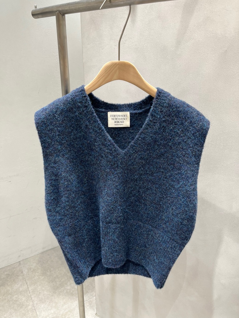 EVERCOMMERCE METICULOUSLY DESIGNED東大門㊣實拍女裝新款25秋冬吊帶背心EVERCOMMERCE吊帶/背心圖色2