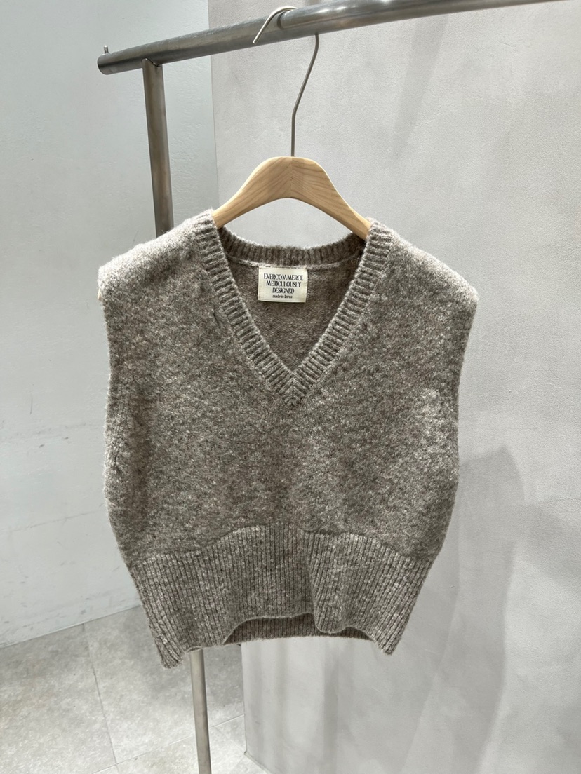 EVERCOMMERCE METICULOUSLY DESIGNED東大門㊣實拍女裝新款25秋冬吊帶背心EVERCOMMERCE吊帶/背心圖色6