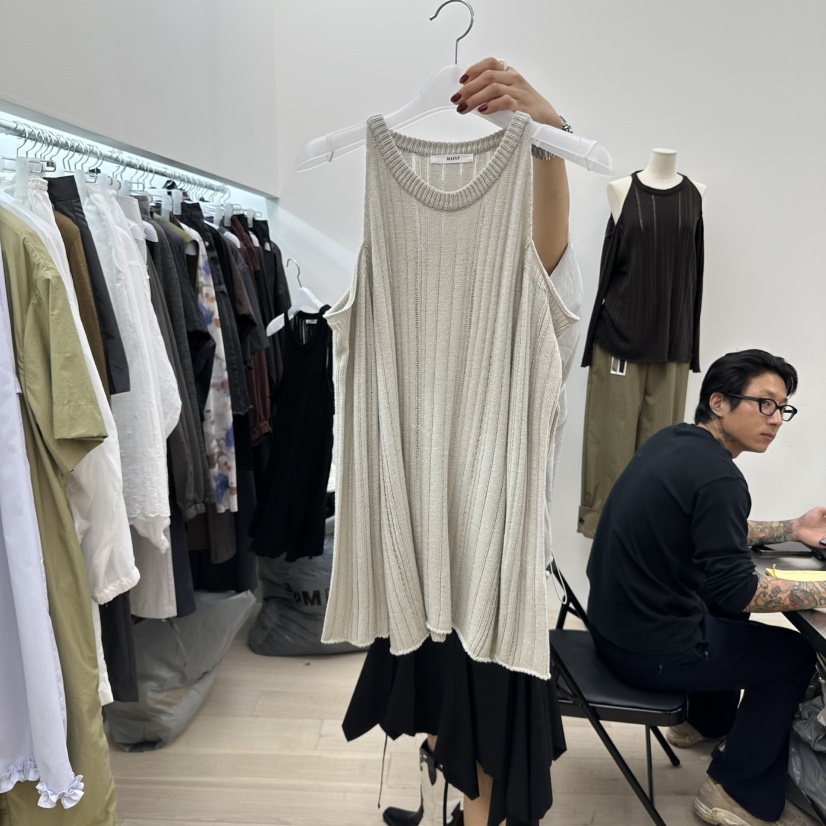 MAINT韓國直郵㊣女裝新款25秋冬職業人氣熱賣時尚休閑吊帶背心MAINT吊帶/背心圖色3