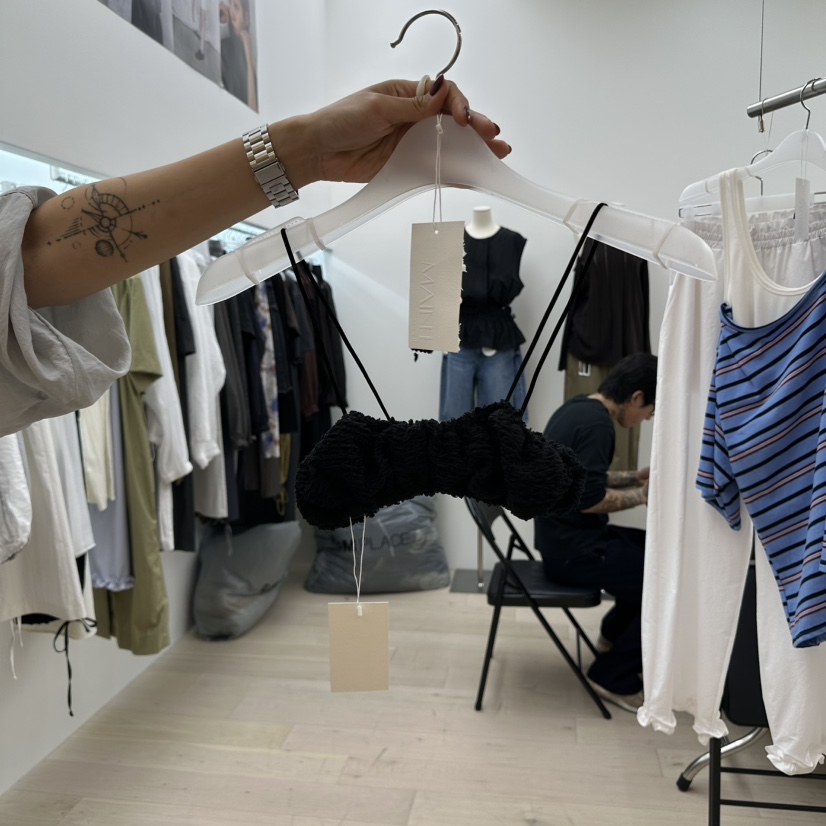 MAINT東大門㊣直郵女士新品真品時尚職業推薦熱賣25秋冬吊帶背心MAINT吊帶/背心圖色2