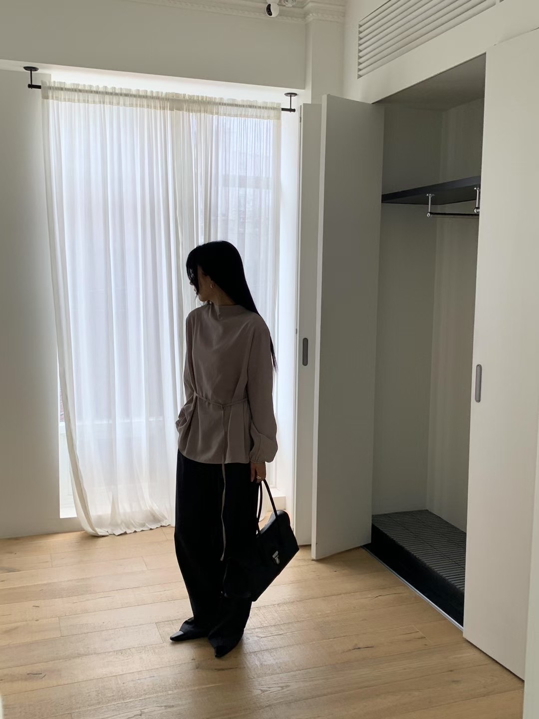 HANDER韓國直郵㊣女士新品職業熱賣休閑人氣襯衫蕾絲衫含腰繩HANDER襯衫/蕾絲衫