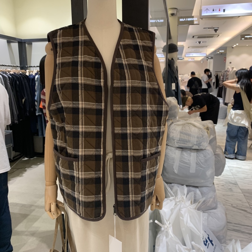 SELF SERVICE韓國直郵㊣女士新款時尚25秋冬真品人氣馬甲絎縫SELF SERVICE馬甲圖色1