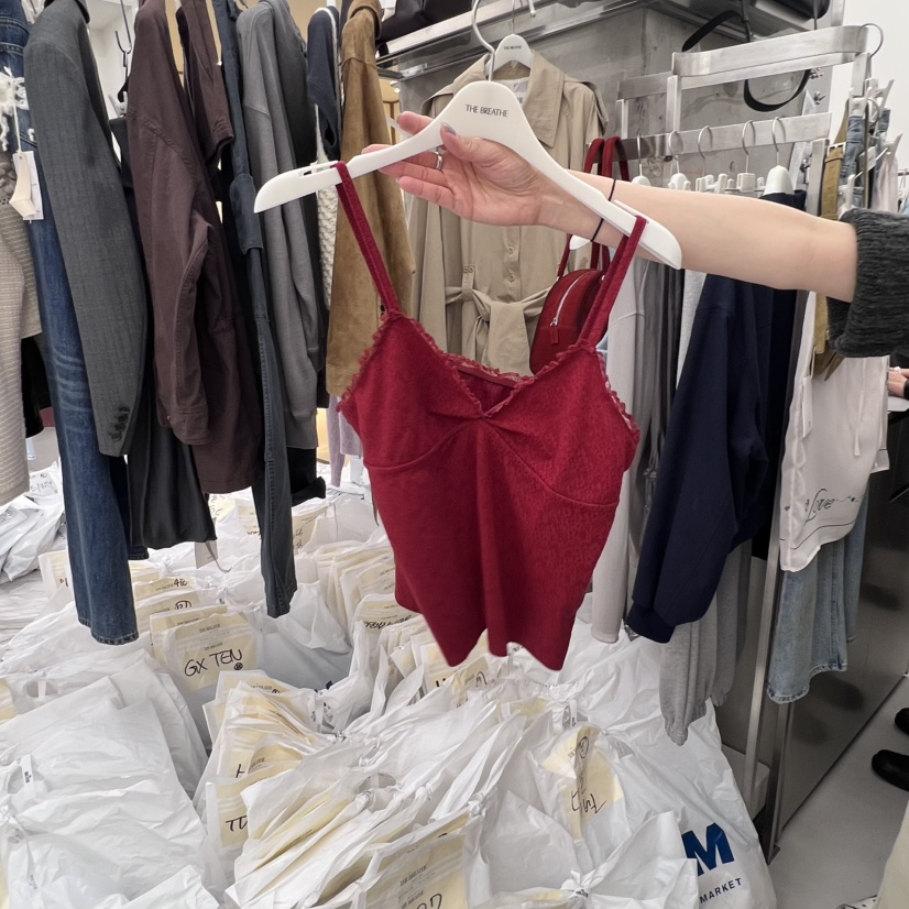 BREATHE東大門㊣代購女裝新品25秋冬人氣職業熱賣推薦吊帶背心BREATHE吊帶/背心圖色2