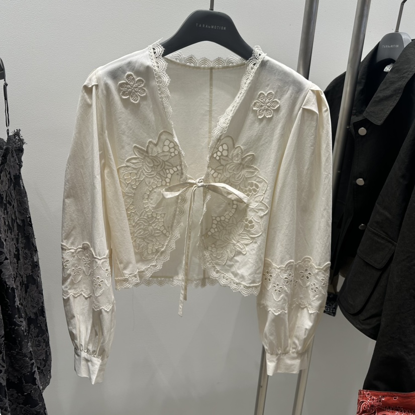 TARABY MOTION韓國代購㊣女士新品職業時尚人氣襯衫蕾絲衫TARABY MOTION襯衫/蕾絲衫圖色1