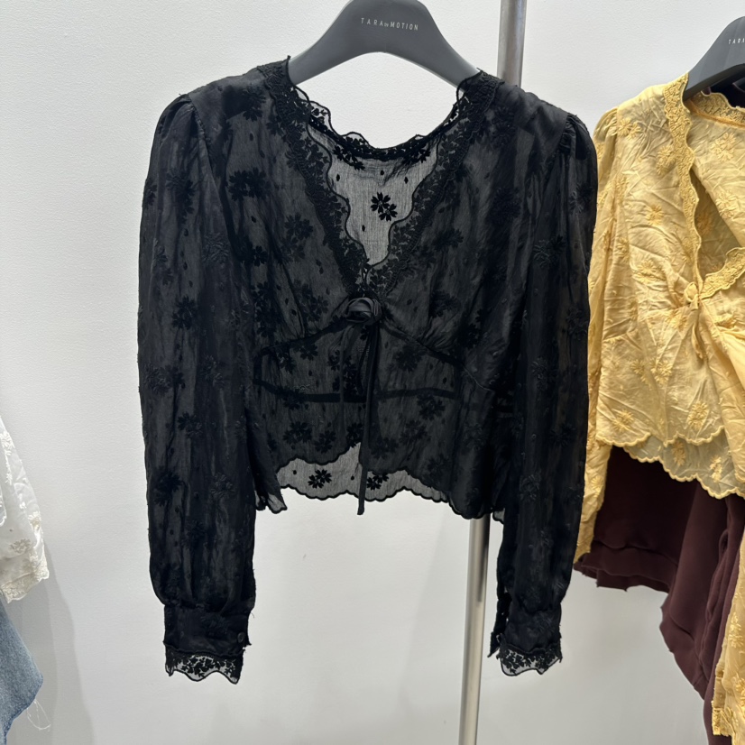 TARABY MOTION韓國代購㊣女裝新品休閑人氣時尚襯衫蕾絲衫TARABY MOTION襯衫/蕾絲衫圖色2